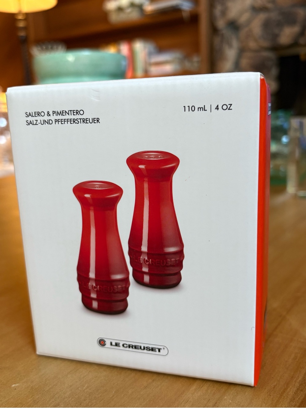 Le Creuset White Salt and Pepper Mill Set